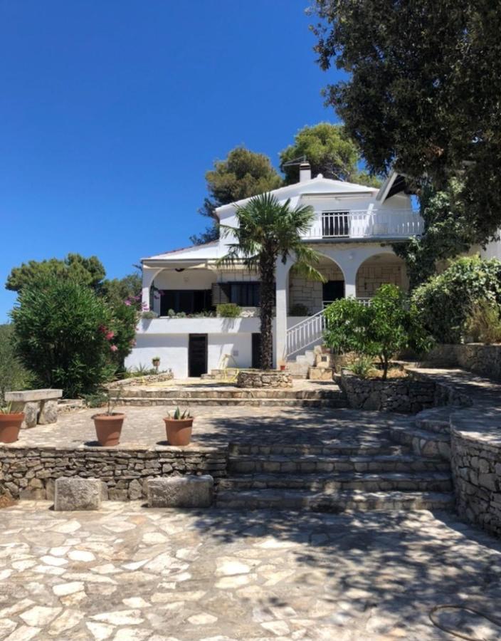 Apartment In Maslinica 70M From The Sea Εξωτερικό φωτογραφία