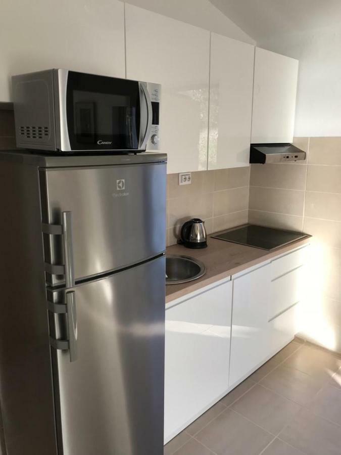 Apartment In Maslinica 70M From The Sea Εξωτερικό φωτογραφία